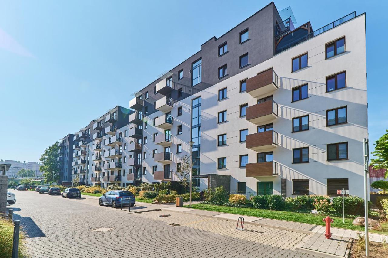 Nowa Teczowa Apartments Promenada Staromiejska By Noclegi Renters Wroclaw Exterior photo